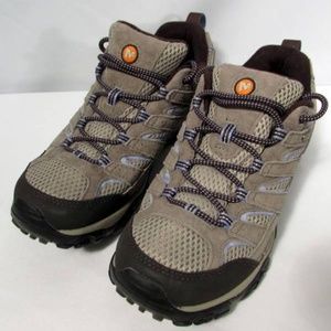 Merrell Moab Waterproof Hiking Shoes / Size 9 / Dusty Olive color